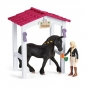 Schleich Horse Club, Zagroda dla koni Tori i Princess (42437)