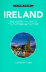 Culture Smart! Ireland The Essential Guide to Customs & Culture Furbee Alexandra