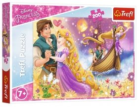 Puzzle 200: Magiczny świat księżniczek (13267)