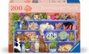 Ravensburger, Puzzle 200: Koty na półce (12001367)