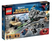 Lego Superbohaterowie Superman Bitwa o Smallville (76003) - <br />