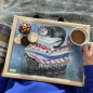 Podstawka pod laptopa LP01 Kot na koszu z praniem