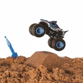 Monster Jam Zestaw z Piaskiem Kinetycznym (6045198)