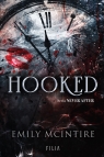 Hooked. Seria Never After. Tom 1
