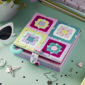 Lego DOTS: Szkatułka na biżuterię (41915)