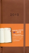 Kalendarz 2019 KK-DLDL książkowy dzienny Lux jasny brąz (KK-DLDL)