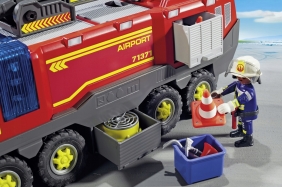 Playmobil City Action: Pojazd strażacki na lotnisku ze światłem (71371)