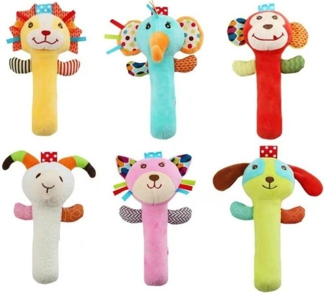 <img src='https://webimage.pl/pics/712/7/d5900368017076.jpg' style='height:440px' /> Miękka grzechotka dla maluchów MIX