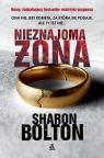 Nieznajoma żonaWielkie Litery Sharon Bolton