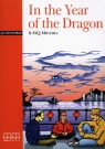 In the Year of the DragonPre-Intermediate Mitchell H.Q.