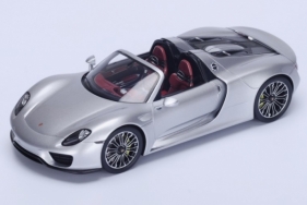 SPARK Porsche 918 Spyder Open Roof (18S172)