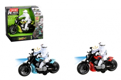 Motor z dźwiękiem i światłem