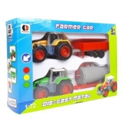 Traktor z przyczepą