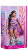 <img src='https://webimage.pl/pics/736/3/d0194735303045.jpg' width='276' height='500'> Barbie Deluxe Style Lalka Fioletowy top i szorty
