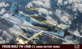 Model plastikowy Fw 190 D11 Sorau Factory Series 1/72 (72533)