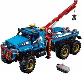 Lego Technic: Terenowy holownik 6x6 (42070)
