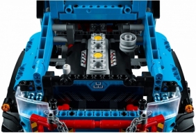 Lego Technic: Terenowy holownik 6x6 (42070)