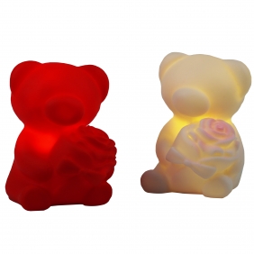 Świecąca figurka - Miś z różą, 1 szt.