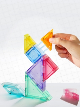Klocki magnetyczne - Tangram 3D z klepsydrą