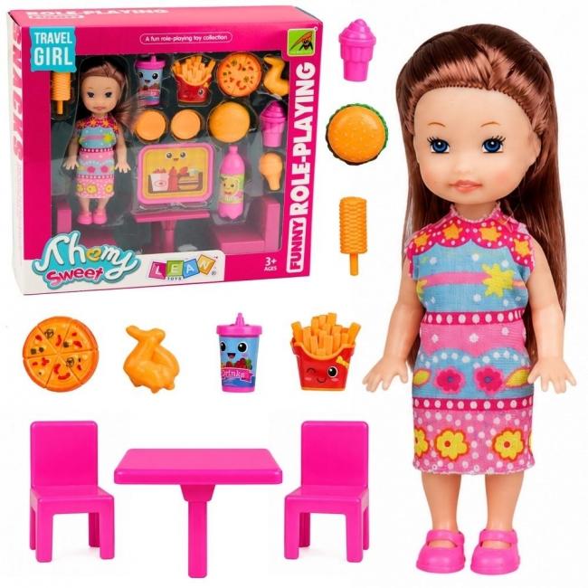 <img src='https://webimage.pl/pics/829/4/d5907990204829.jpg' style='height:440px' /> Mini laleczka fast food z akcesoriami