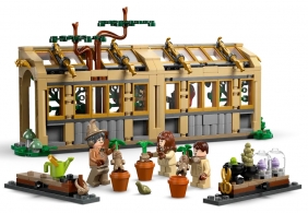 Lego, Harry Potter - Zamek Hogwart™: zajęcia z zielarstwa, 390 el. (76445)
