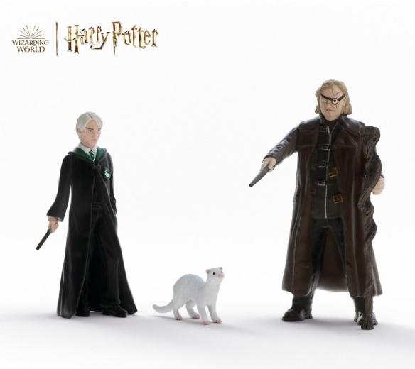 <img src='https://webimage.pl/pics/840/5/d4069111075044.jpg' style='height:440px' /> Moody&Draco Malfoy Wizarding World