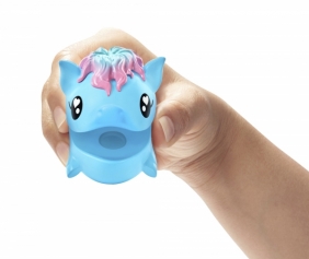 Pooparoos: niebieska świnka + karma