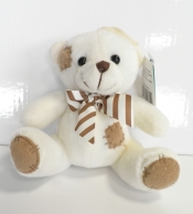 Miś Mieszko z łatkami siedzący 15cm - <br />