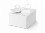 Pudełko na prezent Partydeco w kształcie chmurki, wykonane z papieru w kolorze białym, w zestawie z białą tasiemką ok. 3,5 cm (1 op. / 10 szt.) (PUDP42-008)