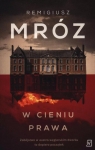 W cieniu prawa pocket Remigiusz Mróz