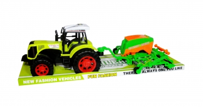 Traktor z maszyną