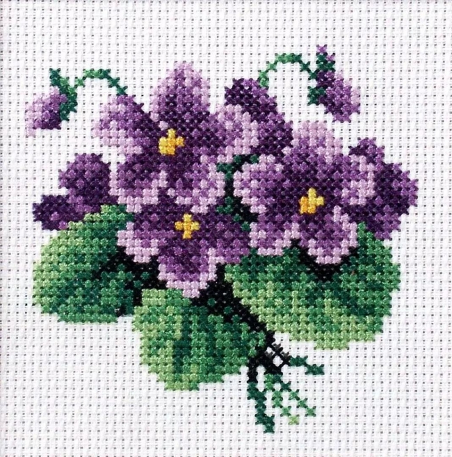 Haft krzyżykowy - Fiołki
