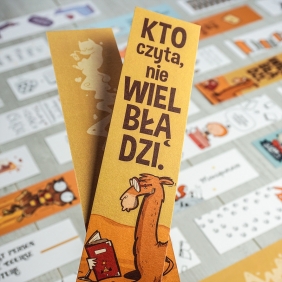 Zakładka kartonowa – Kto czyta, nie wielbłądzi