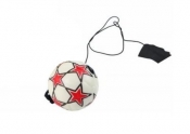 Piłka nożna na gumce jojo 6cm biała z gwiazdami