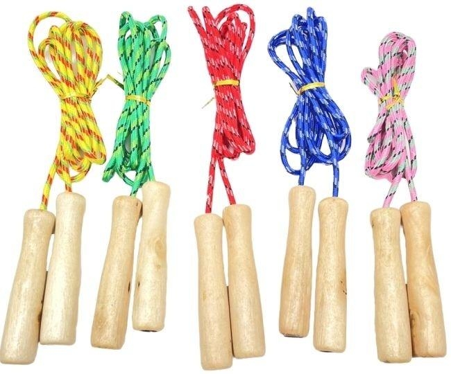 Skakanka drewniane rączki MIX