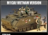 Model plastikowy Wojna w Wietnamie M113A1 1/35 (13266)