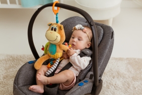 Balibazoo, Zawieszka - Małpka Marciś z pozytywką