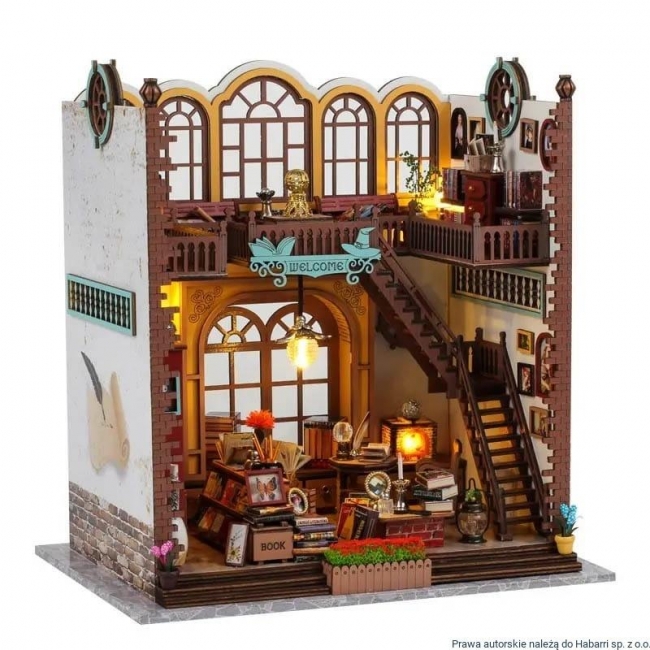 Model Księgarnia Esy i Floresy