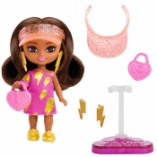 Lalka Barbie Extra Mini Minis brunetka czapka z daszkiem (HLN44/HPH20)