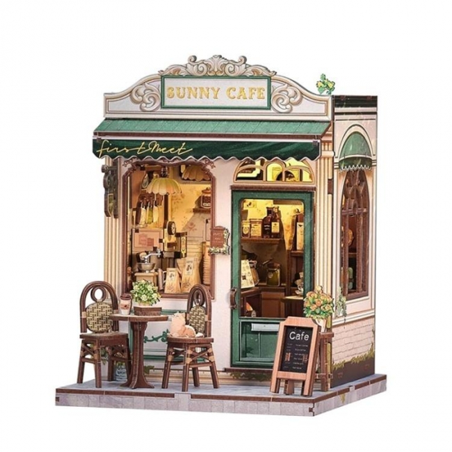 Model Słoneczna kawiarnia