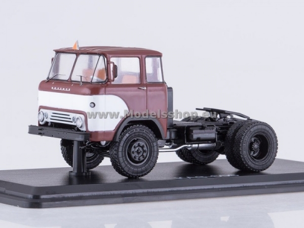 KAZ-608 Kolhida Tractor Truck Four Headlights (dark red/white) (SSM1291)