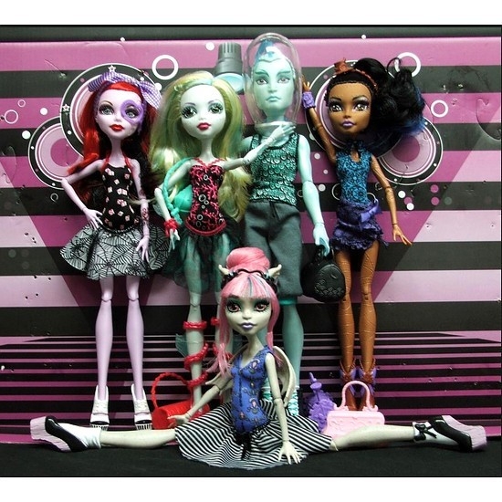 MONSTER HIGH Dance Class 5-pack