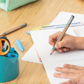 Ołówek B Griffix, 1 szt