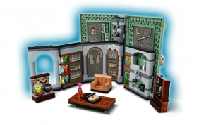 Lego Harry Potter: Chwile z Hogwartu™: zajęcia z eliksirów (76383)