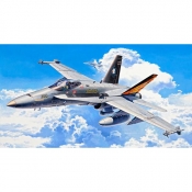 REVELL FA18C Hornet (04894)