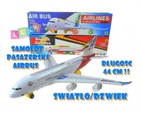 Samolot światło dźwięk