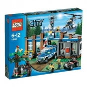 Lego City: Leśny posterunek policji (4440)
