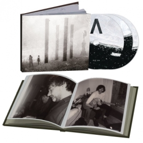 Call To Arms & Angels (Limited Edition 3 CD) (Digibook)