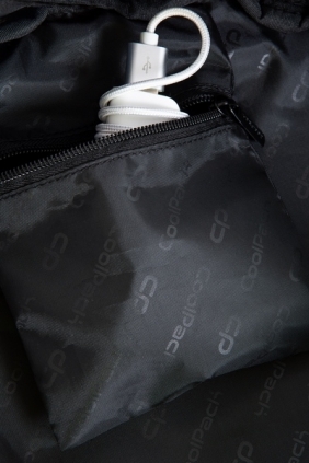 Coolpack Strike L, plecak młodzieżowy - Dark Unicorn (C18234)