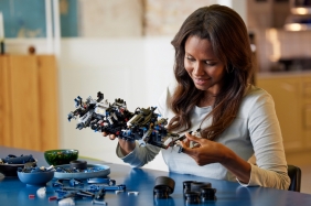 LEGO Technic: Ford GT, wersja z 2022 roku (42154)